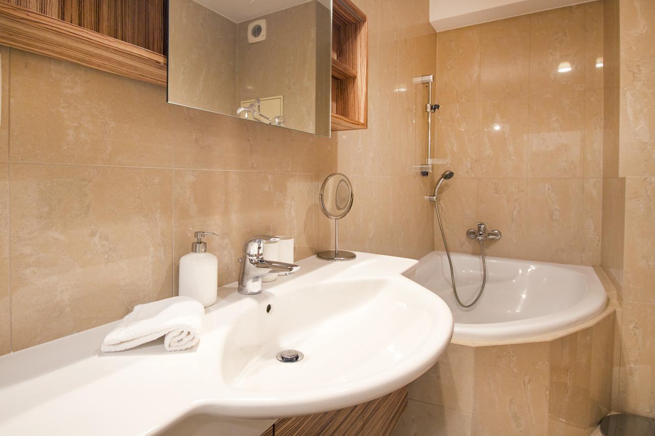 Luxurious Apartment Near Prague Castle 外观 照片